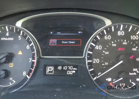 2014 Nissan Pathfinder Sv z USA, uszkodzony, nr VIN 5N1AR2MN9EC695768